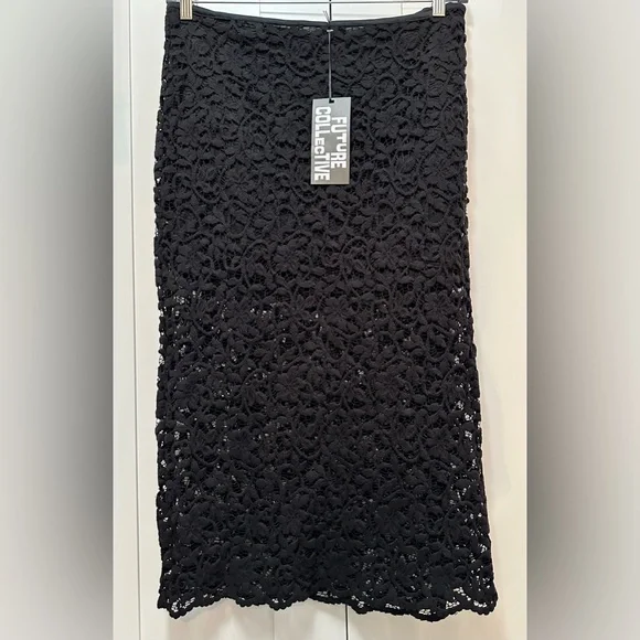 Lace Maxi Skirt With See Through Lace Bottom Sz LG FUTURE COLLECTIVE NEW! - Picture 2 of 4